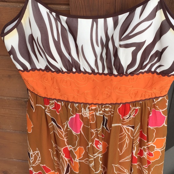 BCBG Paris Safari Dress 6 - Picture 2 of 8